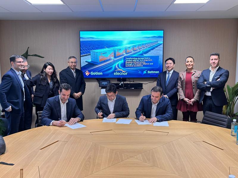 battman-storage-elecnor-gotion-acuerdo-colaboracion-Firma